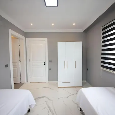 Secret Villa *